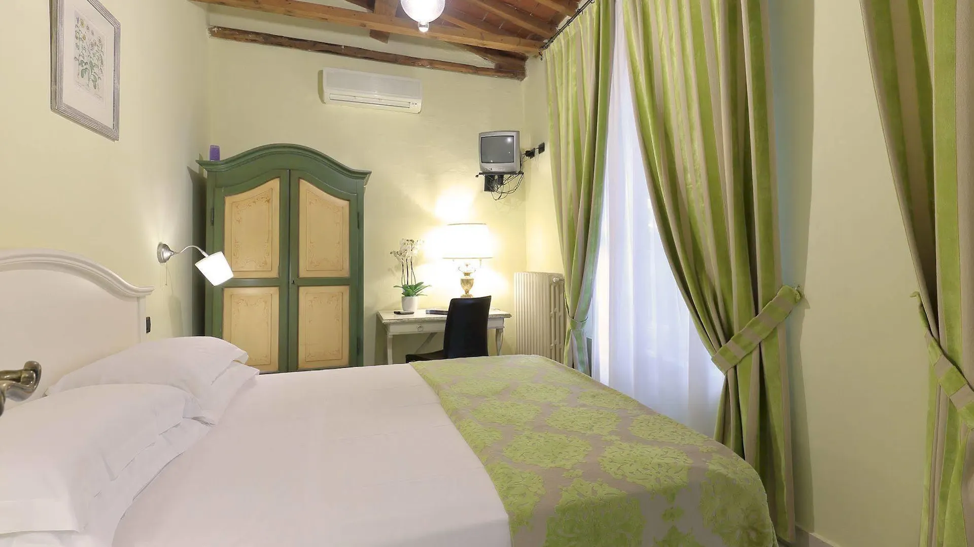 Relais Lavagnini Hotel Florence 2*,  Italy