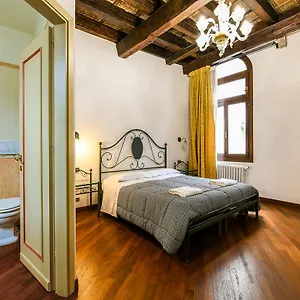 Casetta Rossa Appartamento Venezia